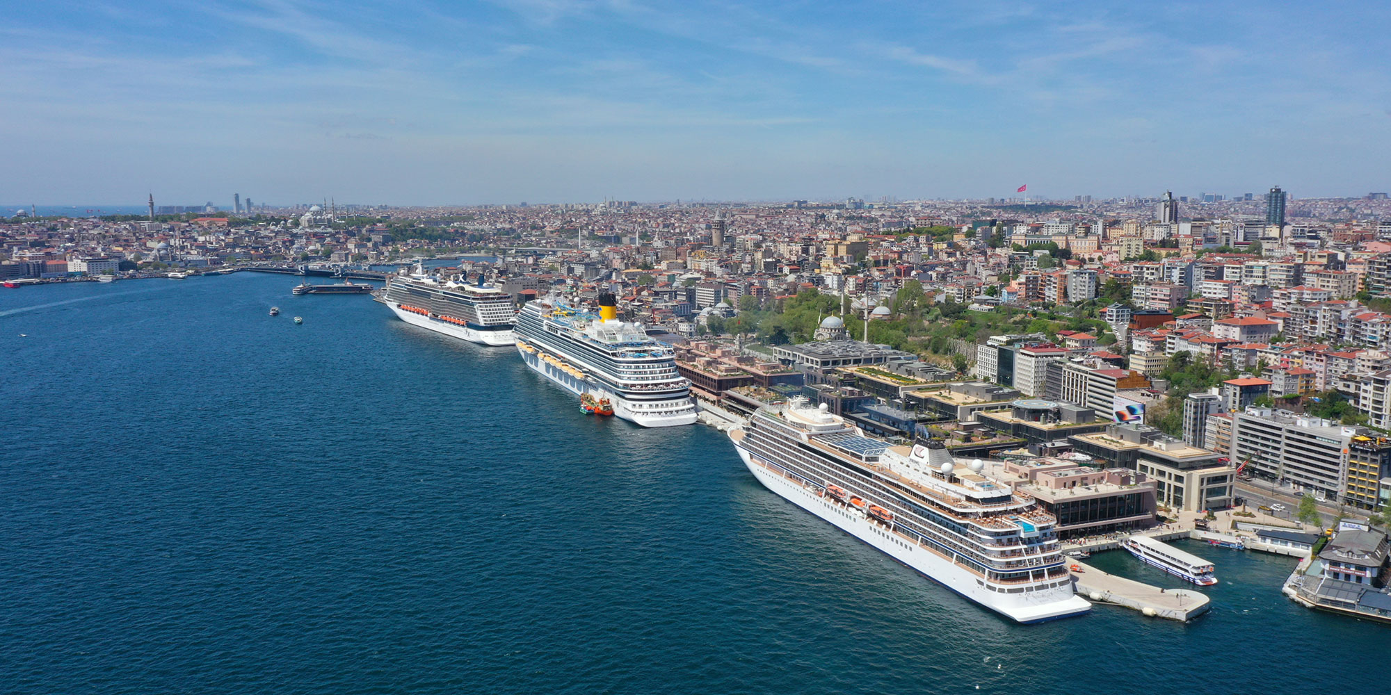 galataport-istanbul-kruvaziyer-gemisi