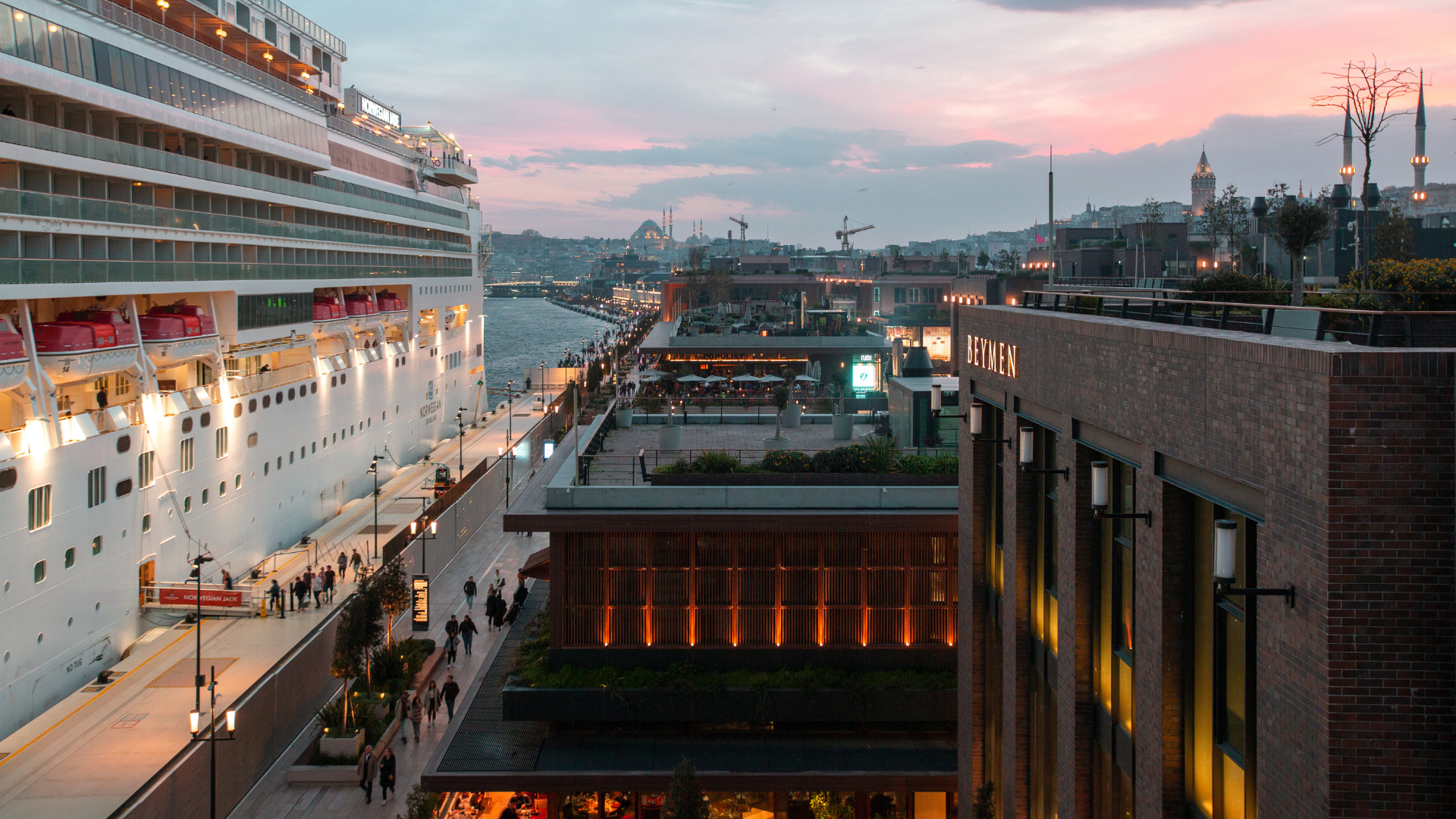 Turkish Airlines and Galataport Istanbul at Seatrade Cruise Global